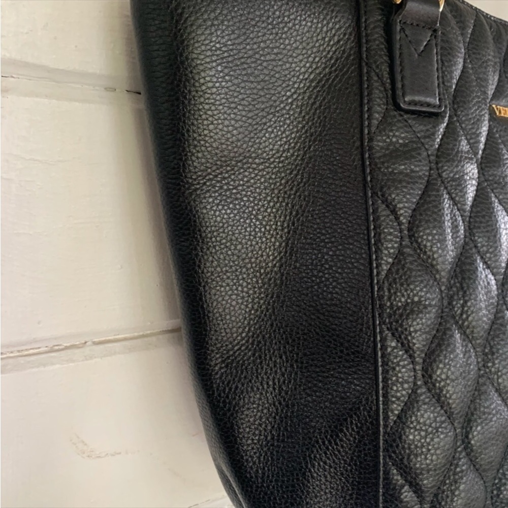 Vera Bradley Black Large Tote - Picture 6 of 8
